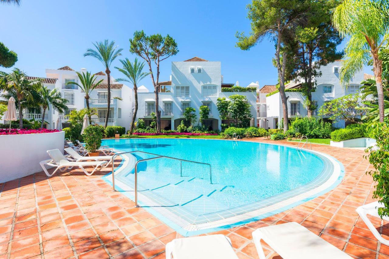 Elviria Playa White Pearl
